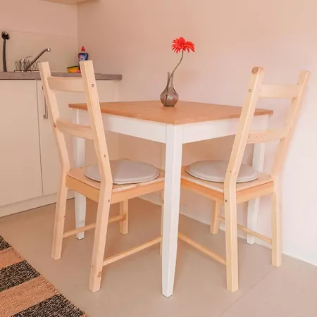 Full House - The Red - Netflix + Wifi Inkl. Appartement Leipzig